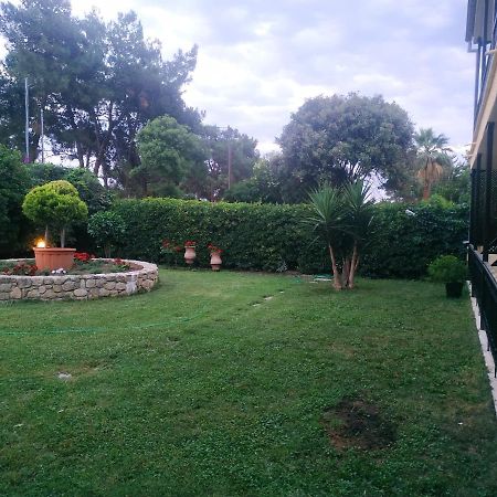 Studios Galanis Afytos Esterno foto